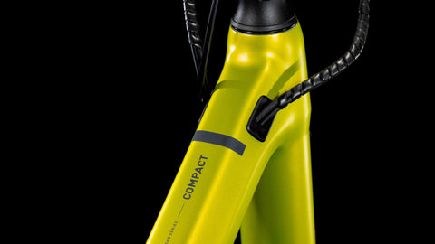Compact Hybrid 500 lizard´n´reflex