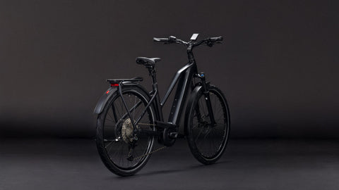 Kathmandu Hybrid Pro 800 coal´n´black Trapez