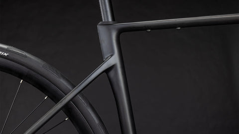 Attain C:62 Race blackline Diamant