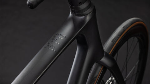 Attain C:62 SLT carbon´n´coalchrome Diamant