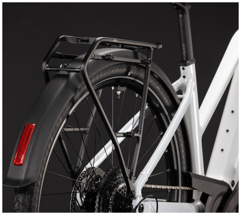 Touring Hybrid ONE 600 metallicwhite´n´chrome Trapez