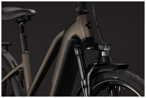 Touring Hybrid Pro 800 metallicumbra´n´black Trapez