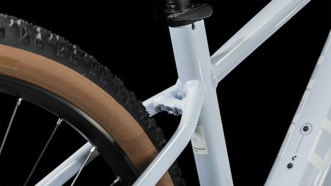 Reaction Hybrid Pro 750
