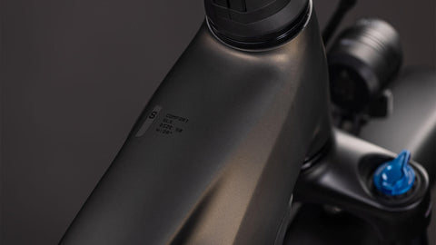 Touring Hybrid Comfort SLX 800 charcoal´n´chrome Trapez