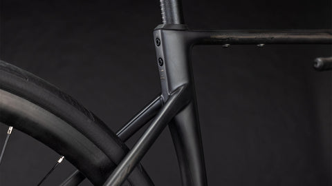Attain C:62 Race blackline Diamant