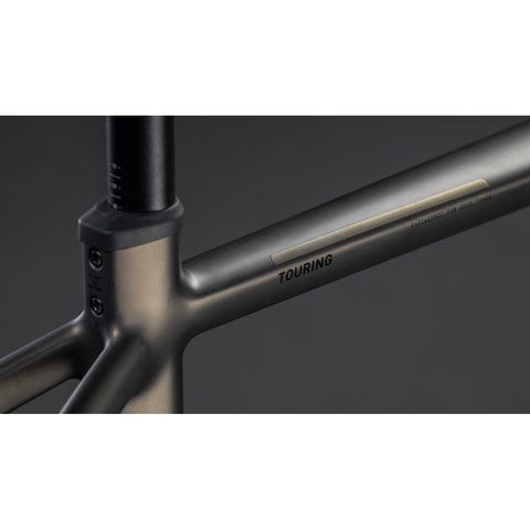 Touring Hybrid Comfort SLX 800