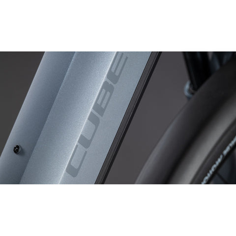 Touring Hybrid Pro 800