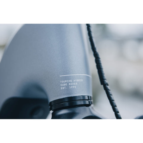 Touring Hybrid Pro 800