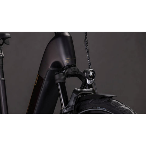 Kathmandu Hybrid Comfort SLX 800