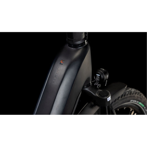 Kathmandu Hybrid EXC