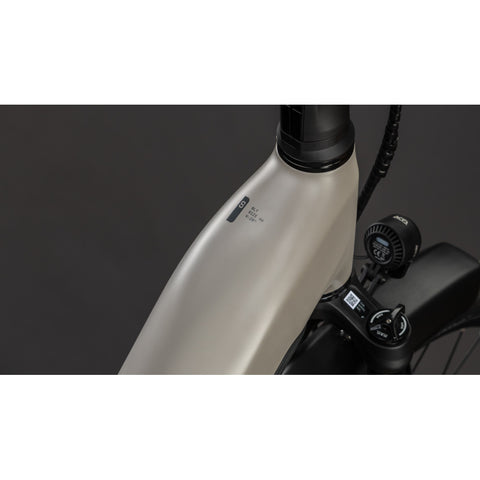 Kathmandu Hybrid ONE11 HPC SLT 800