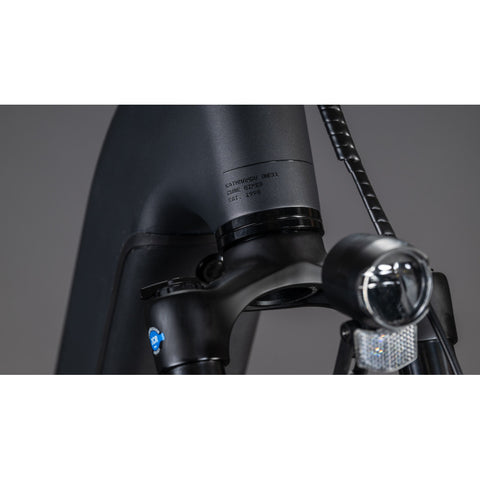 Kathmandu Hybrid ONE11 HPC Pro 800