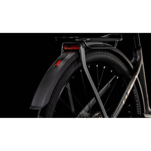 Kathmandu Hybrid Pro