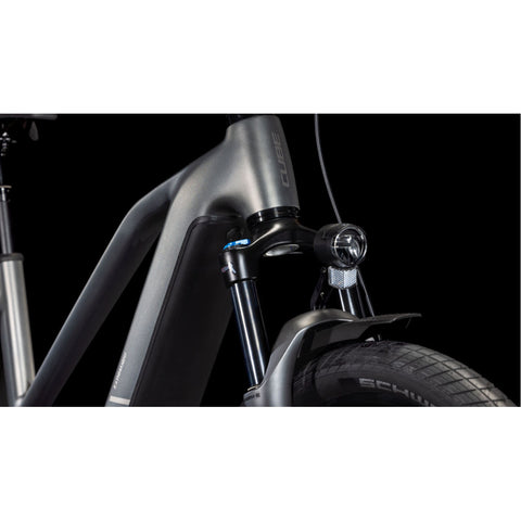 Kathmandu Hybrid Pro