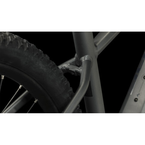 Reaction Hybrid Race 750