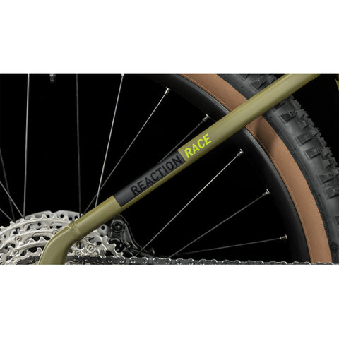 Reaction Hybrid Race 750