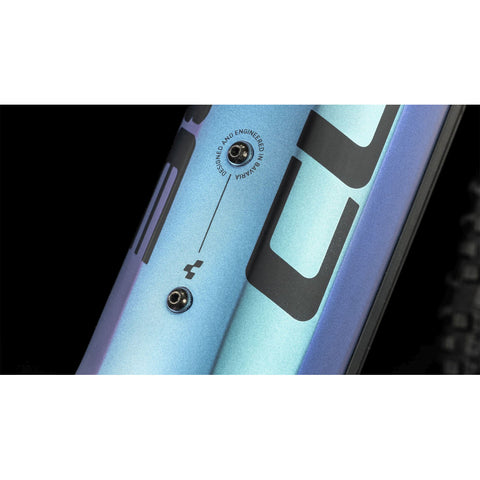 Reaction Hybrid Race 750