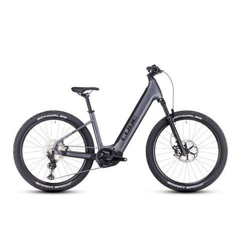 Reaction Hybrid SLT 750