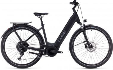 Cube Touring Hybrid Pro 625